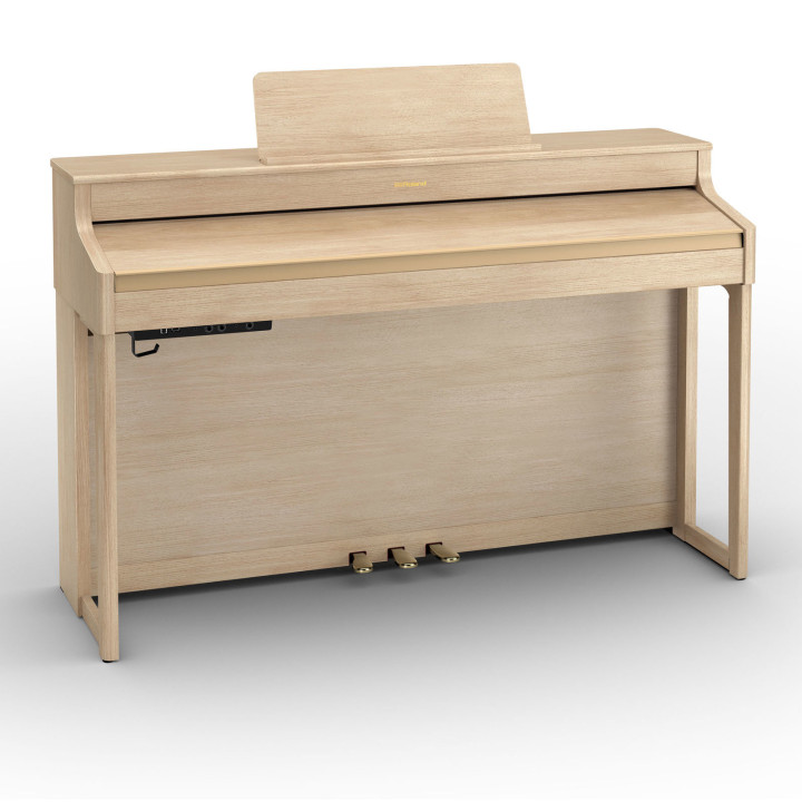 ROLAND HP702-LA  light oak
